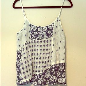 Flowy Tank